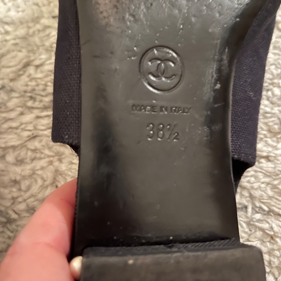 Chanel Two Tone Navy and Black Canvas Pearl Detail Slingback Flats - Picture 3 of 3